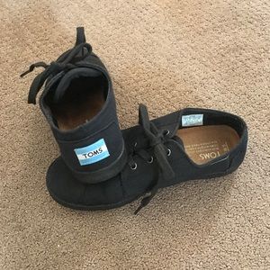 Toms Black Sneakers